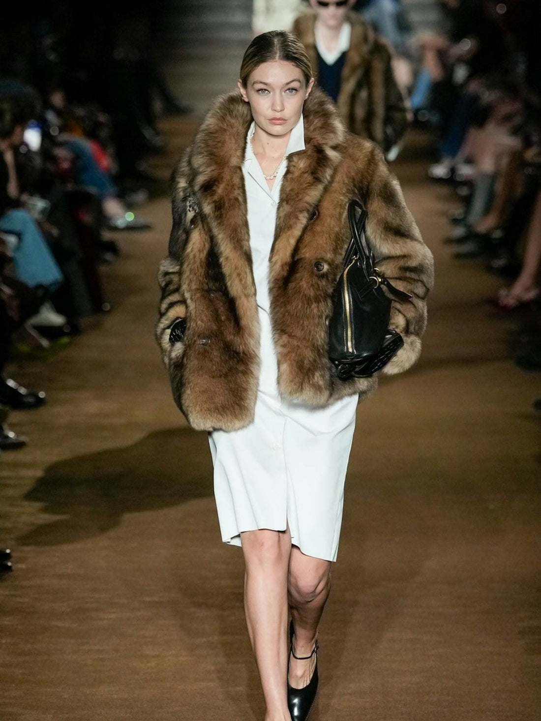 Faux fur coats for season Fall / Winter 2024