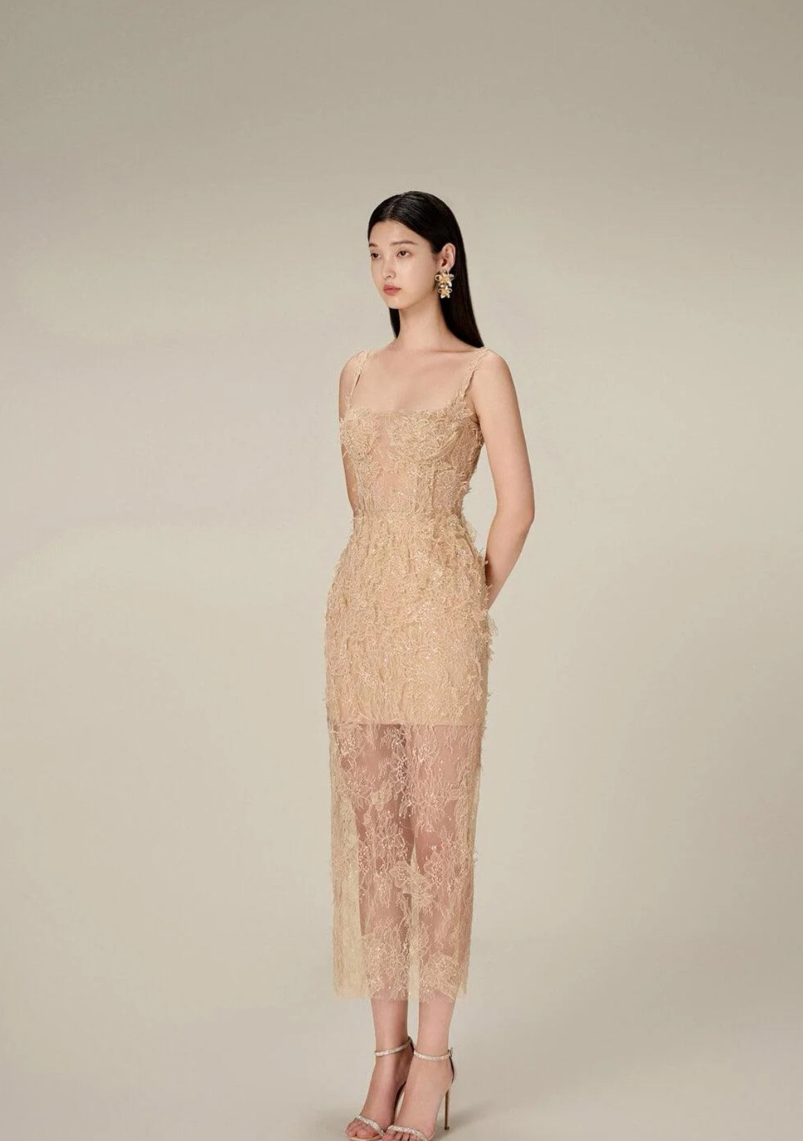 LOBBSTER
Ivory beaded lace pencil dress